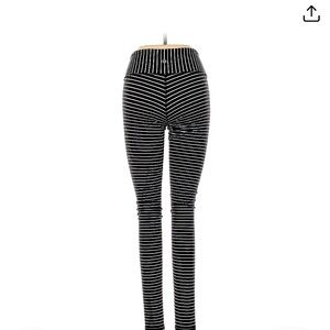 Lululemon stripped leggings